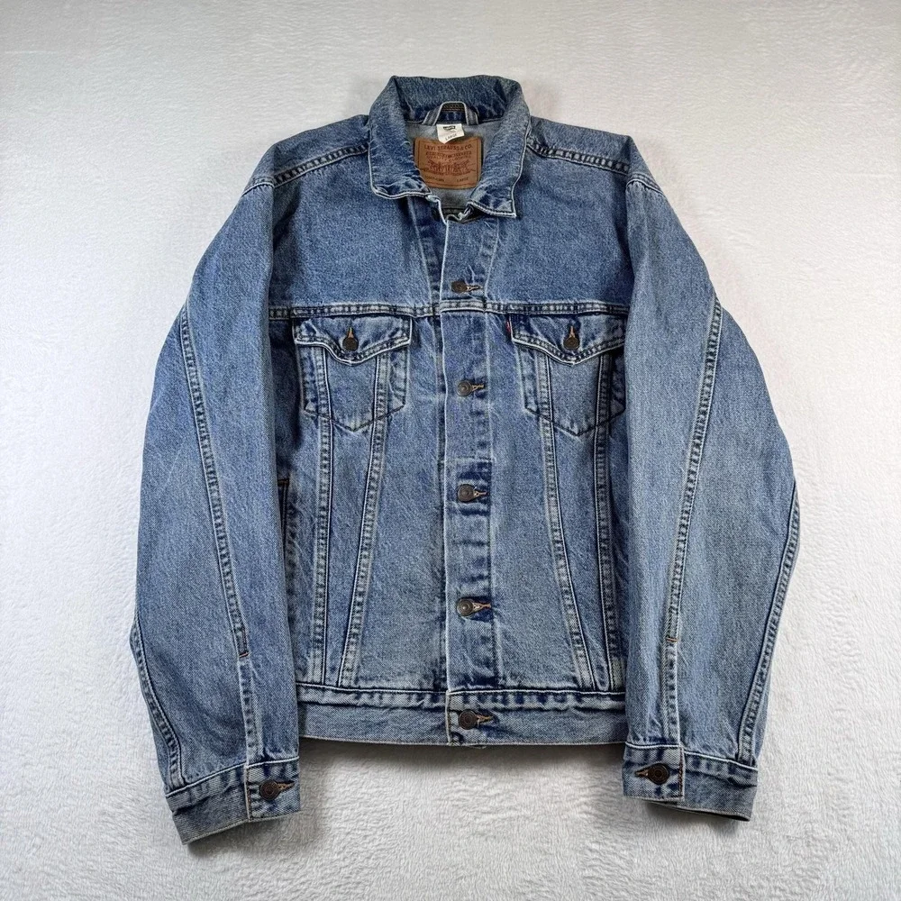 Vintage Levi's denim Jacket Mens Large Blue faded Trucker Button Front 70507 90s